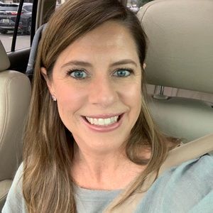 Meet your Posher, Celeste